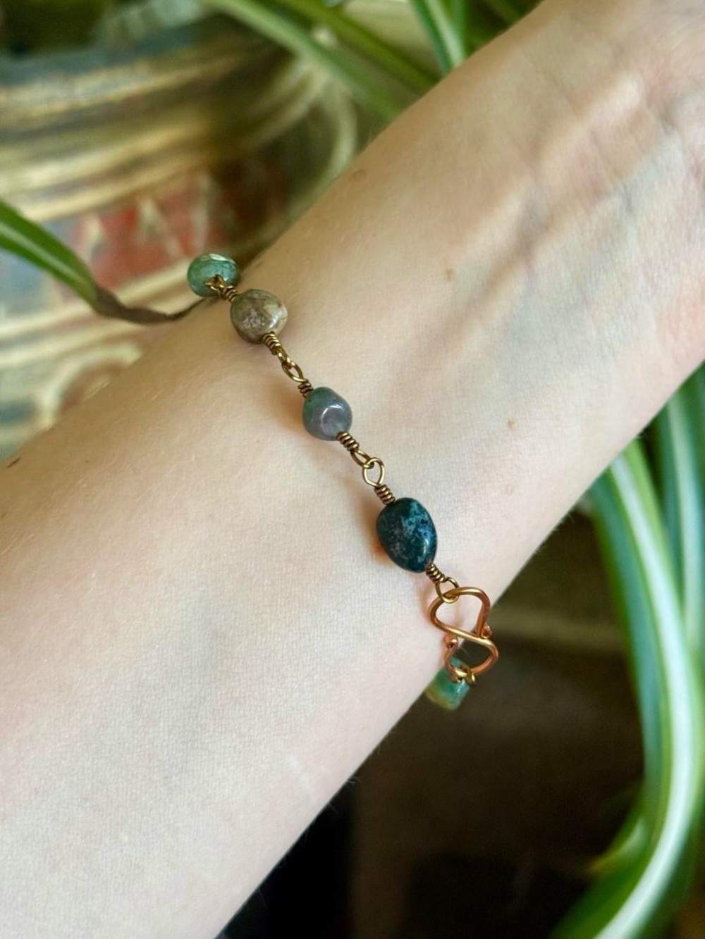 Handmade wire wrapped Indian agate bracelet